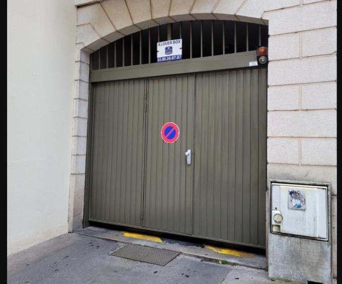 Le Tillot Dijon Dış mekan fotoğraf